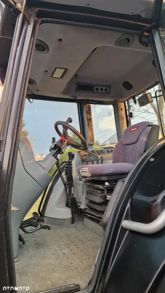 2007 Valtra N121, 12 300 mth, dovoz Skladom v EÚ — foto 9 z 24