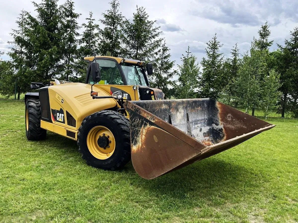2018 Caterpillar TH357D AG HANDLER, 4 176 mth, dovoz Skladom v EÚ — foto 6 z 15