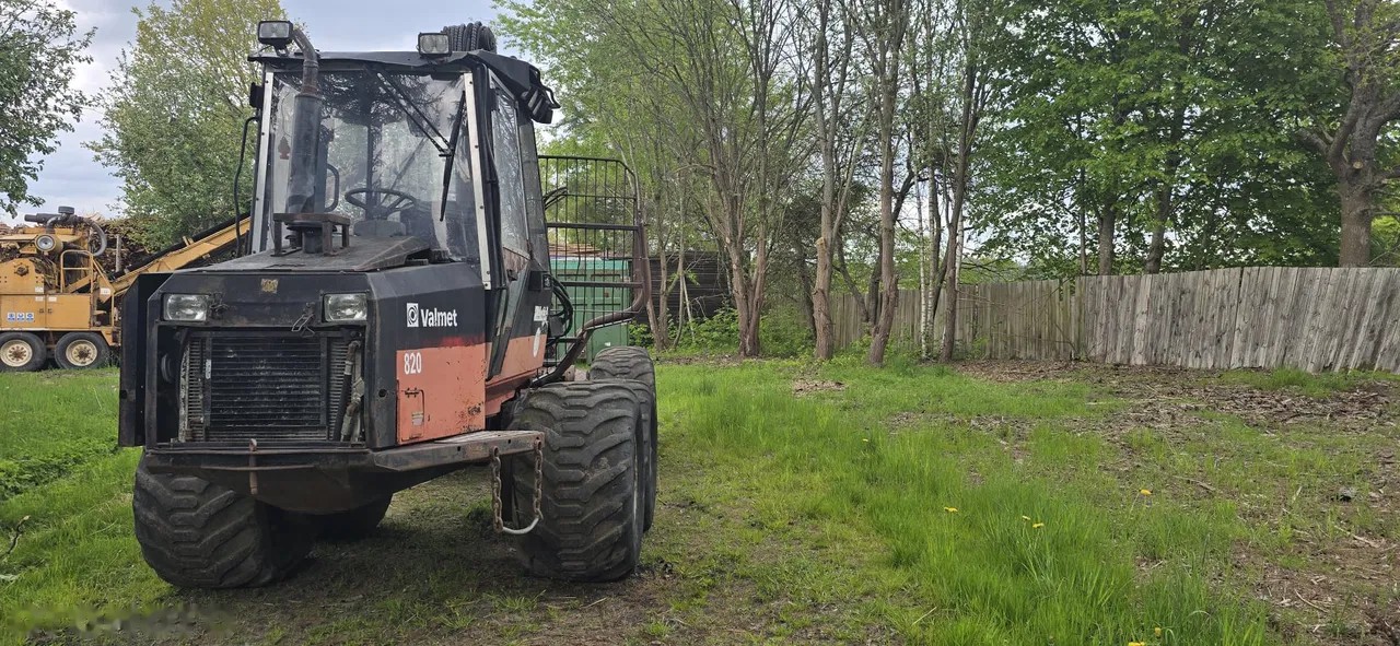 1998 Valmet 820, dovoz Skladom v EÚ — foto 4 z 4