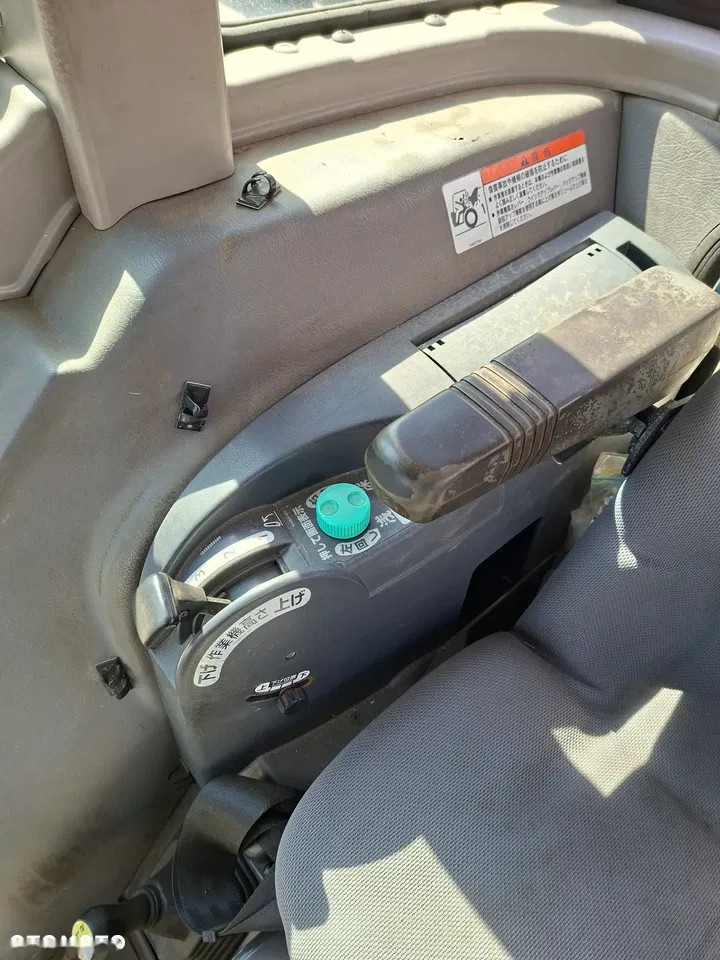 1997 Mitsubishi GOK341, dovoz Skladom v EÚ — foto 8 z 11