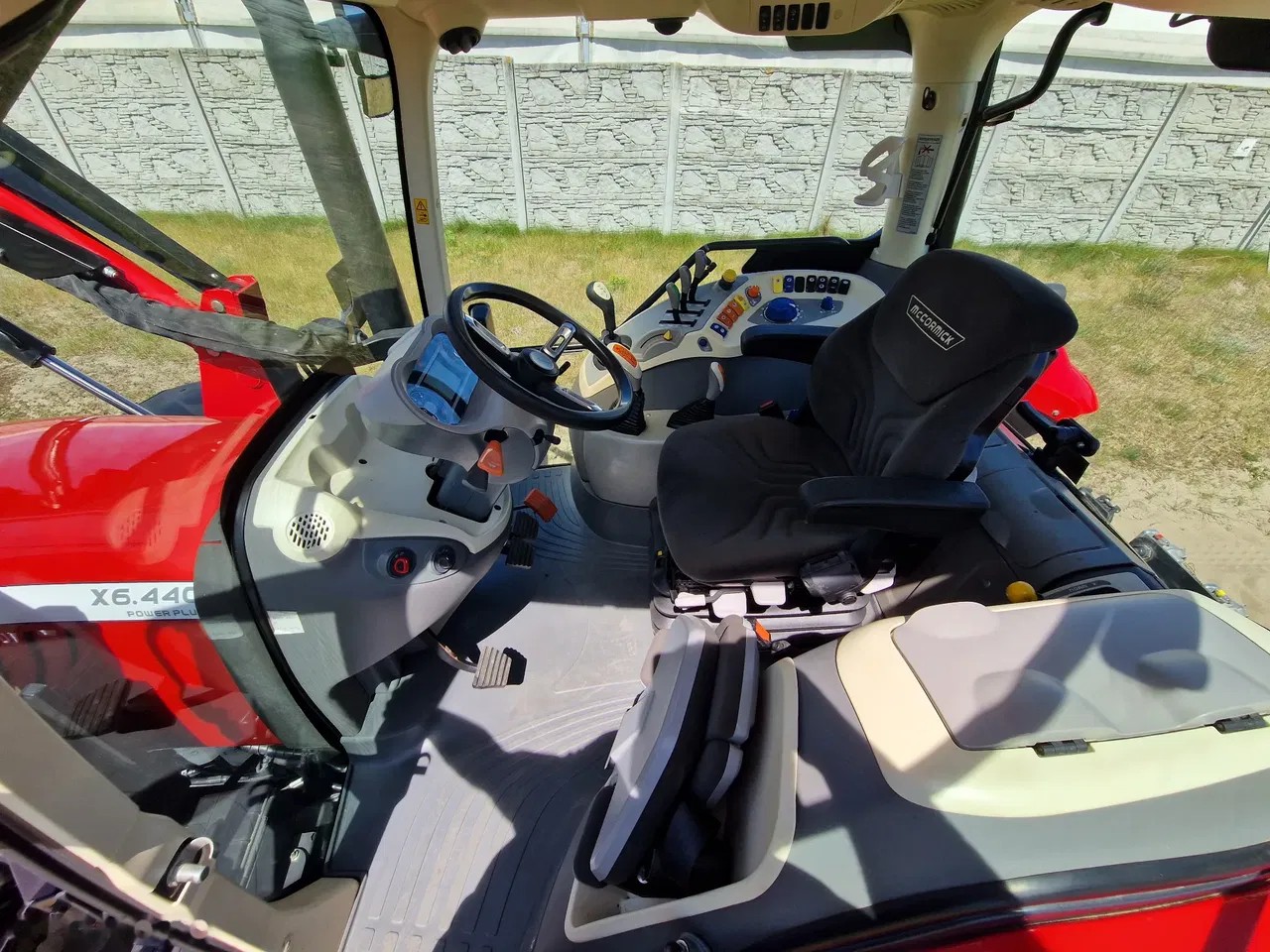 2022 Mccormick X6.440, 1 892 mth, dovoz Skladom v EÚ — foto 2 z 24