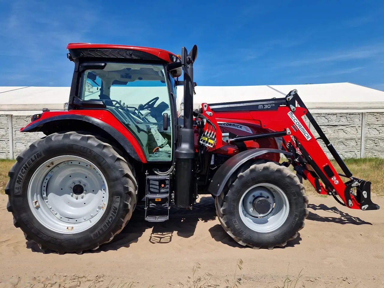 2022 Mccormick X6.440, 1 892 mth, dovoz Skladom v EÚ — foto 6 z 24