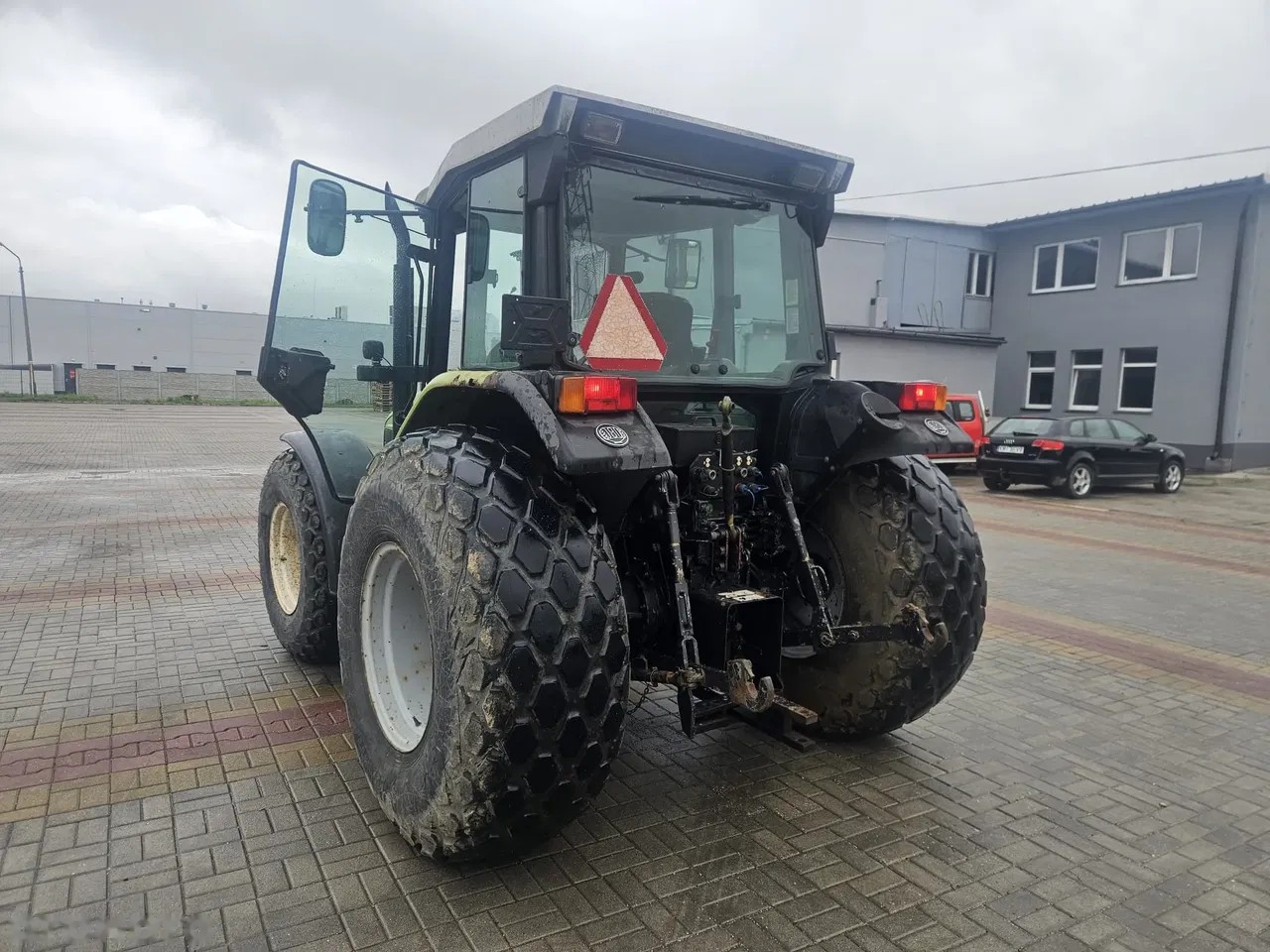 2004 Hurlimann XT 85, 9 031 mth, dovoz Skladom v EÚ — foto 4 z 10