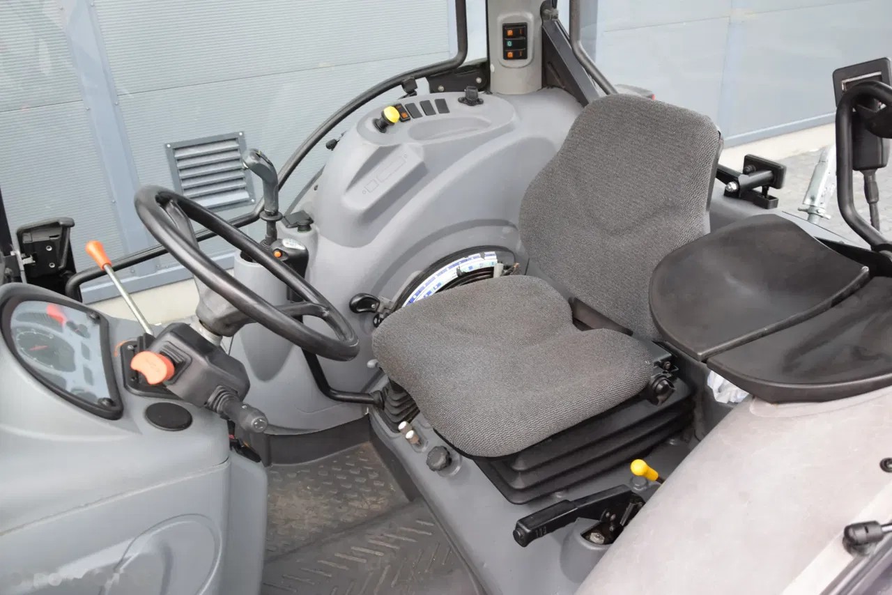 2008 McCormick C105 MAX, 11 958 mth, dovoz Skladom v EÚ — foto 9 z 10