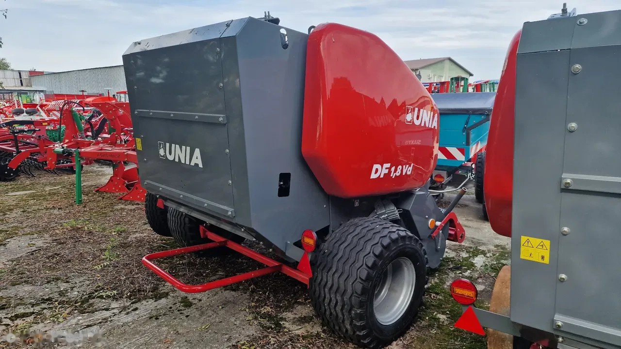 2021 Unia Prasa DF 1,8 VD, dovoz Skladom v EÚ — foto 4 z 4
