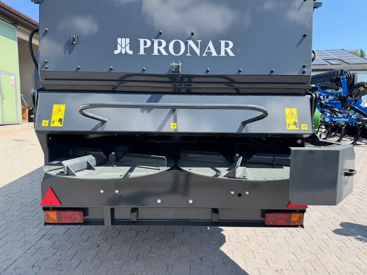 2026 Pronar, dovoz Skladom v EÚ — foto 13 z 17