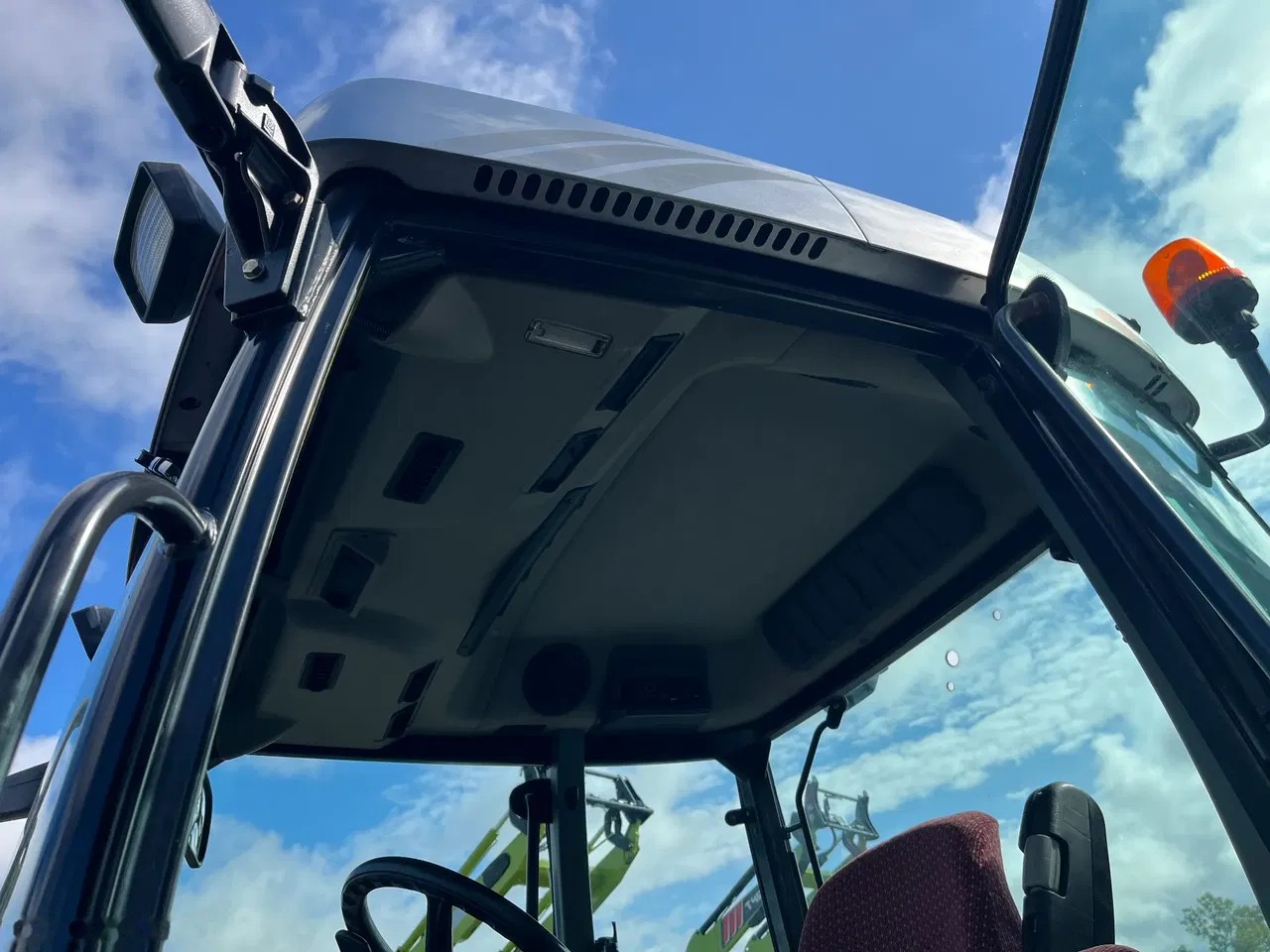 2007 Mccormick CX, 8 175 mth, dovoz Skladom v EÚ — foto 15 z 20