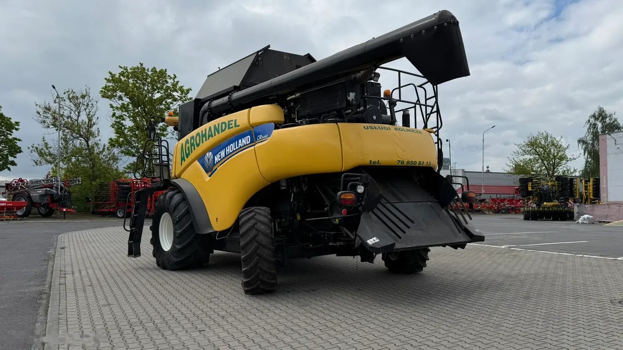 2012 New Holland CR9080, dovoz Skladom v EÚ — foto 10 z 17
