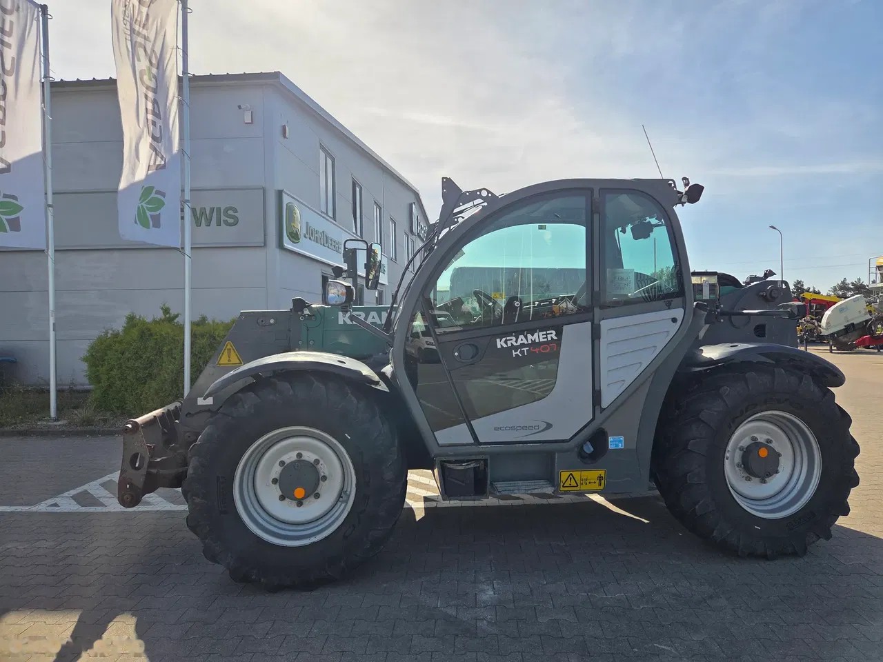 2020 Kramer KT407, 6 000 mth, dovoz Skladom v EÚ — foto 1 z 15 2020 Kramer KT407, 6 000 mth, dovoz Skladom v EÚ — foto 1 z 15