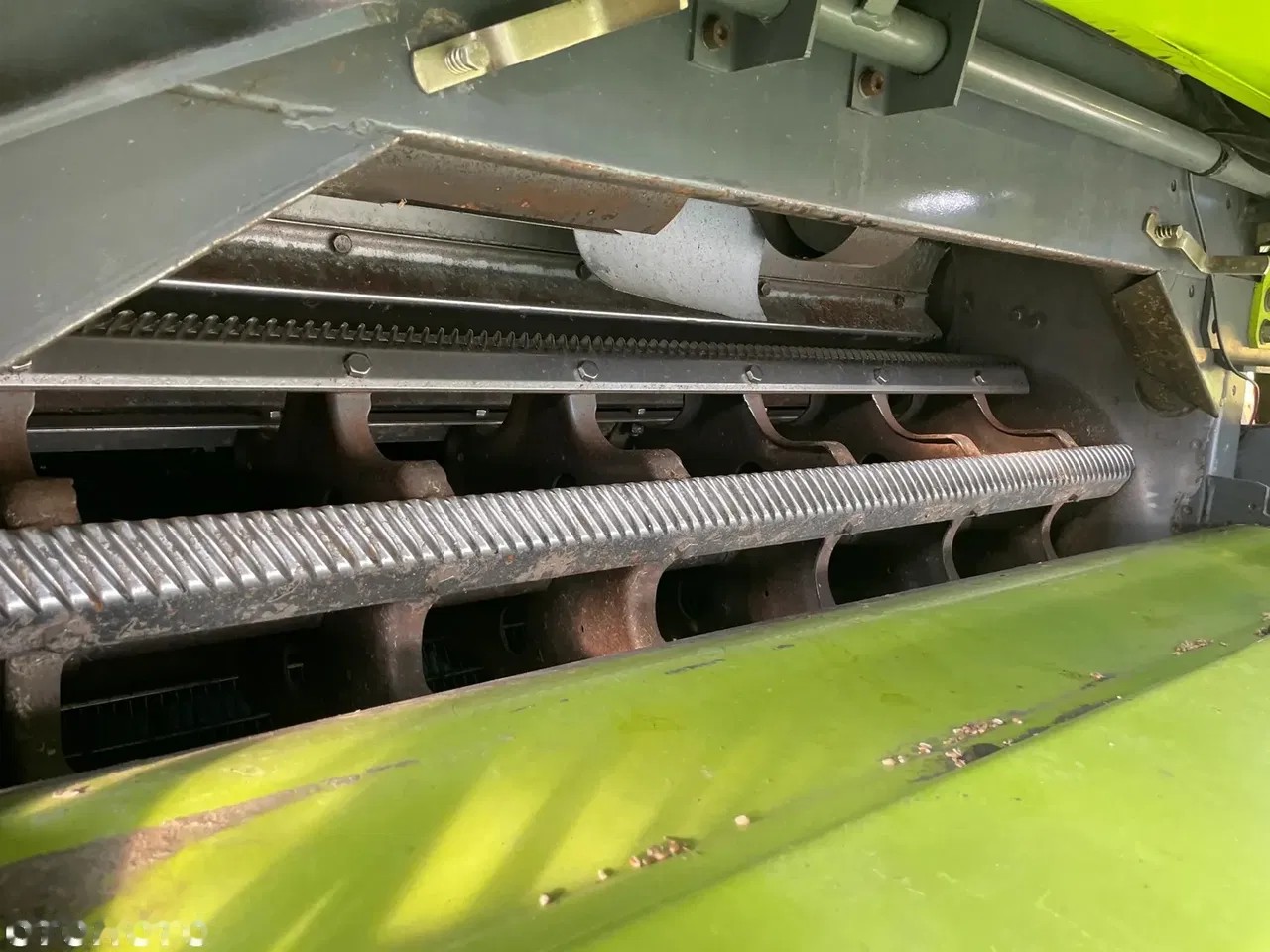 2001 Claas Medion 330, dovoz Skladom v EÚ — foto 14 z 21