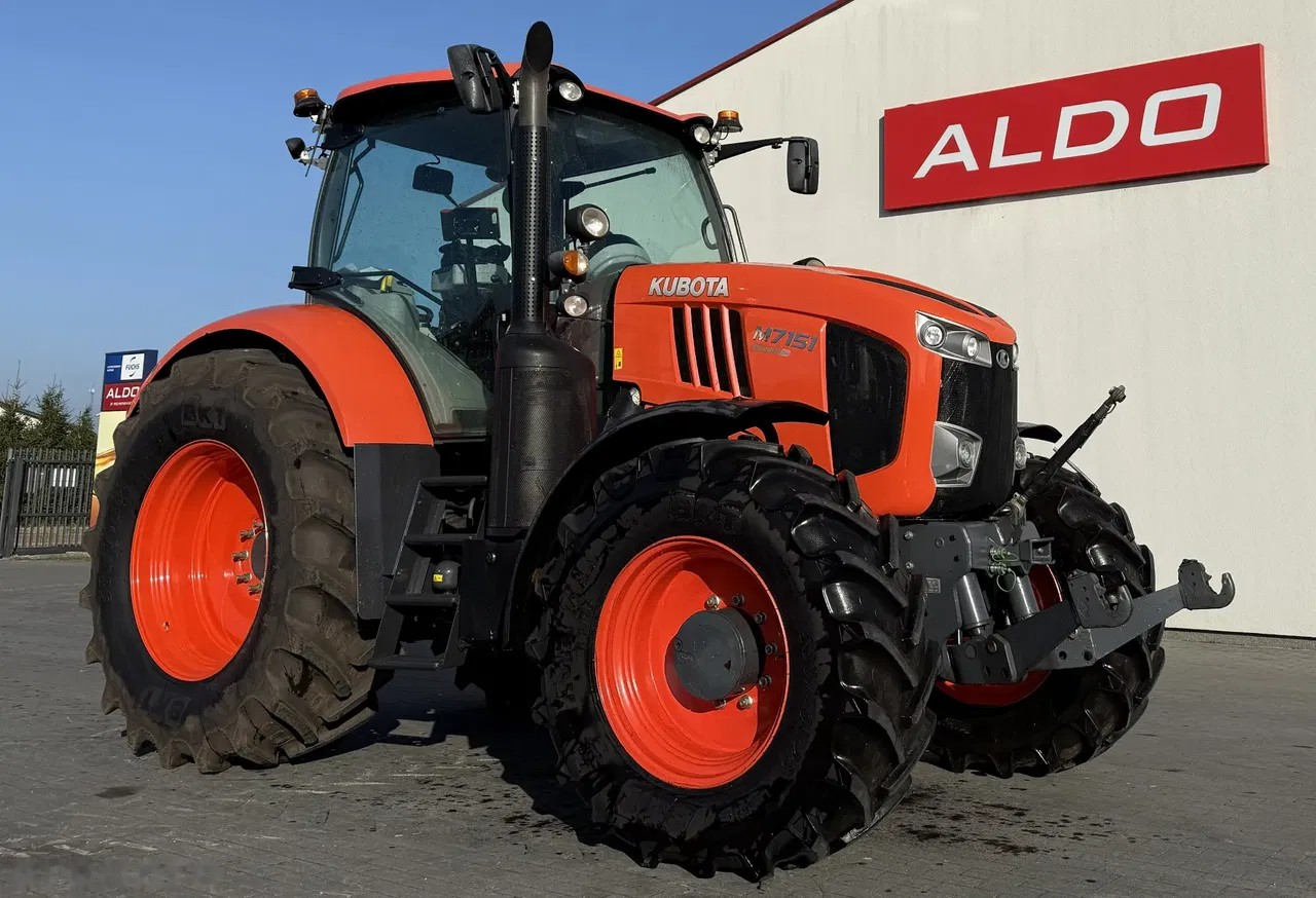 2017 Kubota M7-151 Premium, 6 142 mth, dovoz Skladom v EÚ — foto 2 z 18