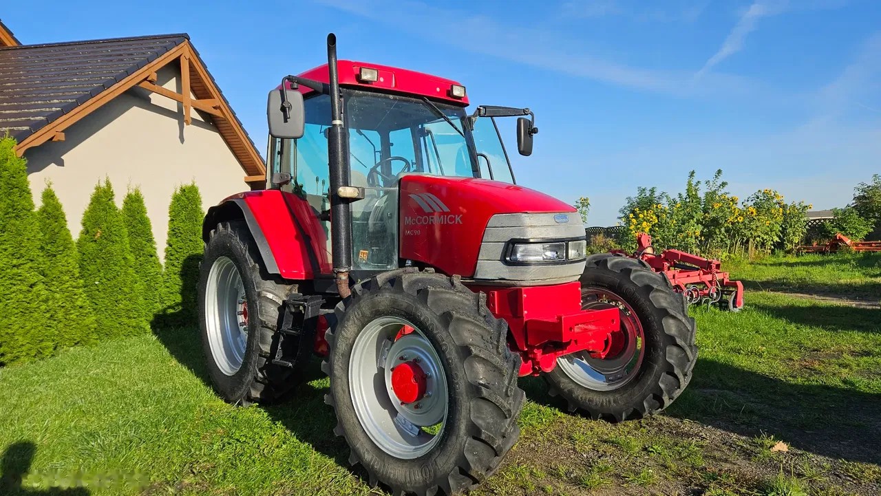 2002 Mccormick MC90, 8 000 mth, dovoz Skladom v EÚ — foto 1
