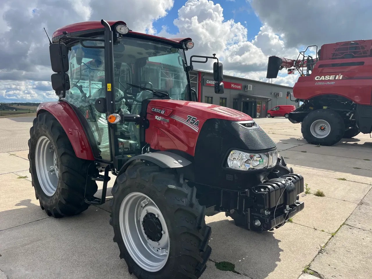 2026 Case Ih Farmall 75A, 7 mth, dovoz Skladom v EÚ — foto 3 z 6
