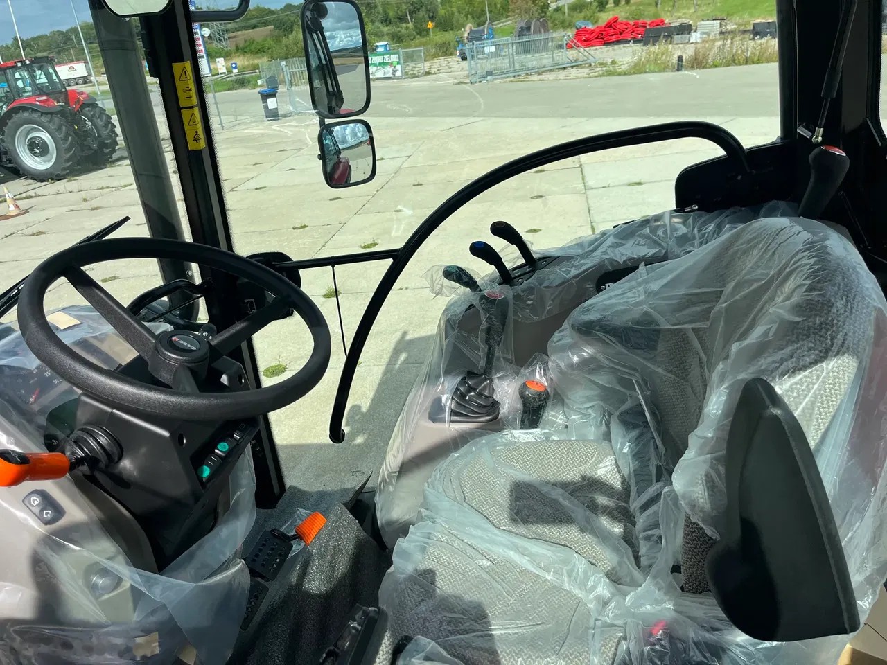 2026 Case Ih Farmall 75A, 7 mth, dovoz Skladom v EÚ — foto 5 z 6