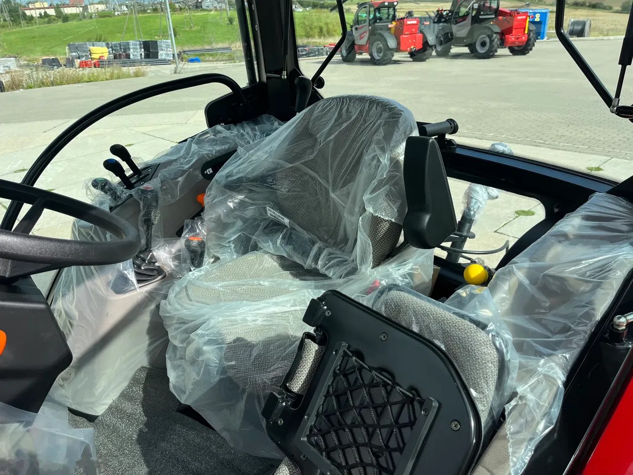 2026 Case Ih Farmall 75A, 7 mth, dovoz Skladom v EÚ — foto 6 z 6