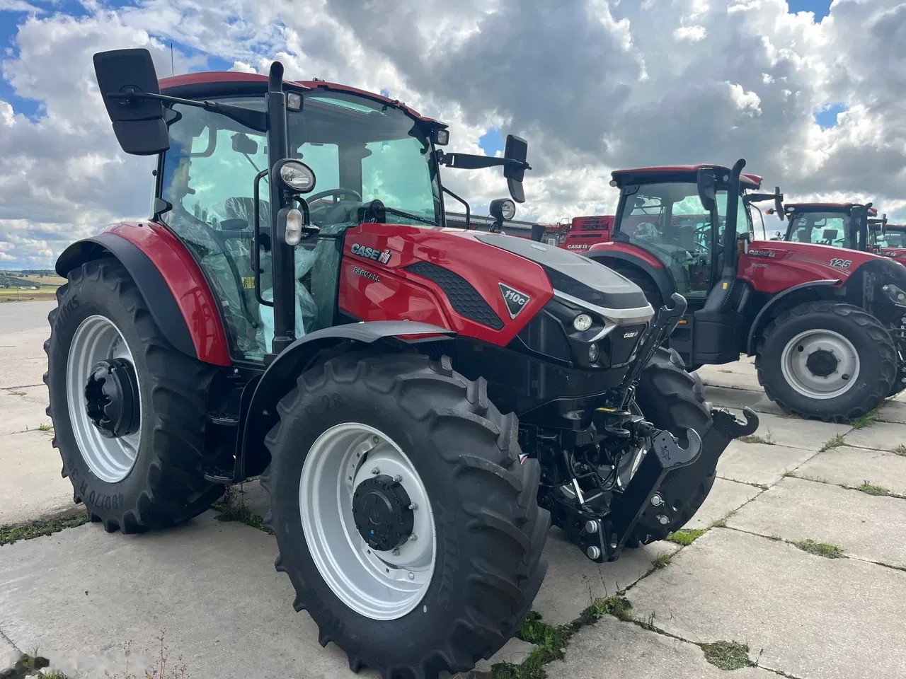 2026 Case Ih Farmall 110C, 7 mth, dovoz Skladom v EÚ — foto 3 z 6