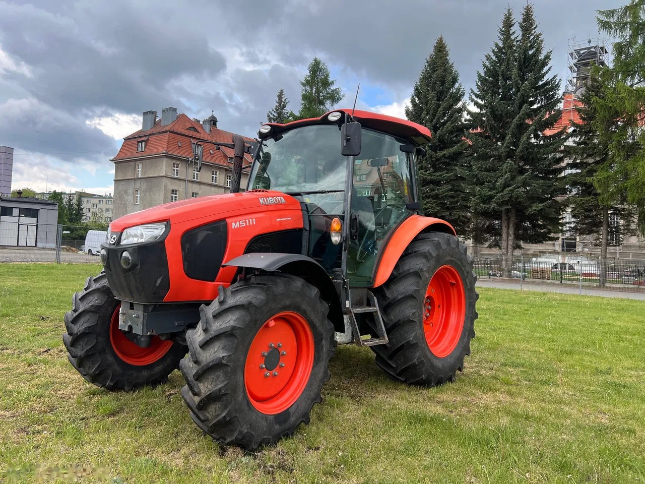 2017 Kubota M5001- 5111CAB, 3 700 mth, dovoz Skladom v EÚ — foto 1 | AMECAR 2017 Kubota M5001- 5111CAB, 3 700 mth, dovoz Skladom v EÚ — foto 1