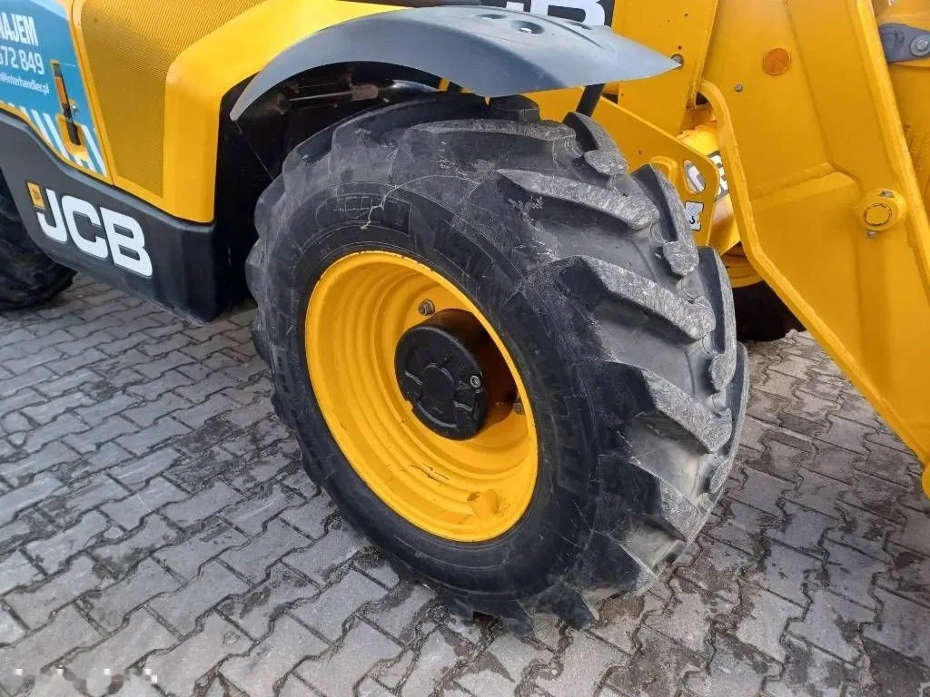 2022 JCB 531-70, 3 070 mth, dovoz Skladom v EÚ — foto 10 z 13