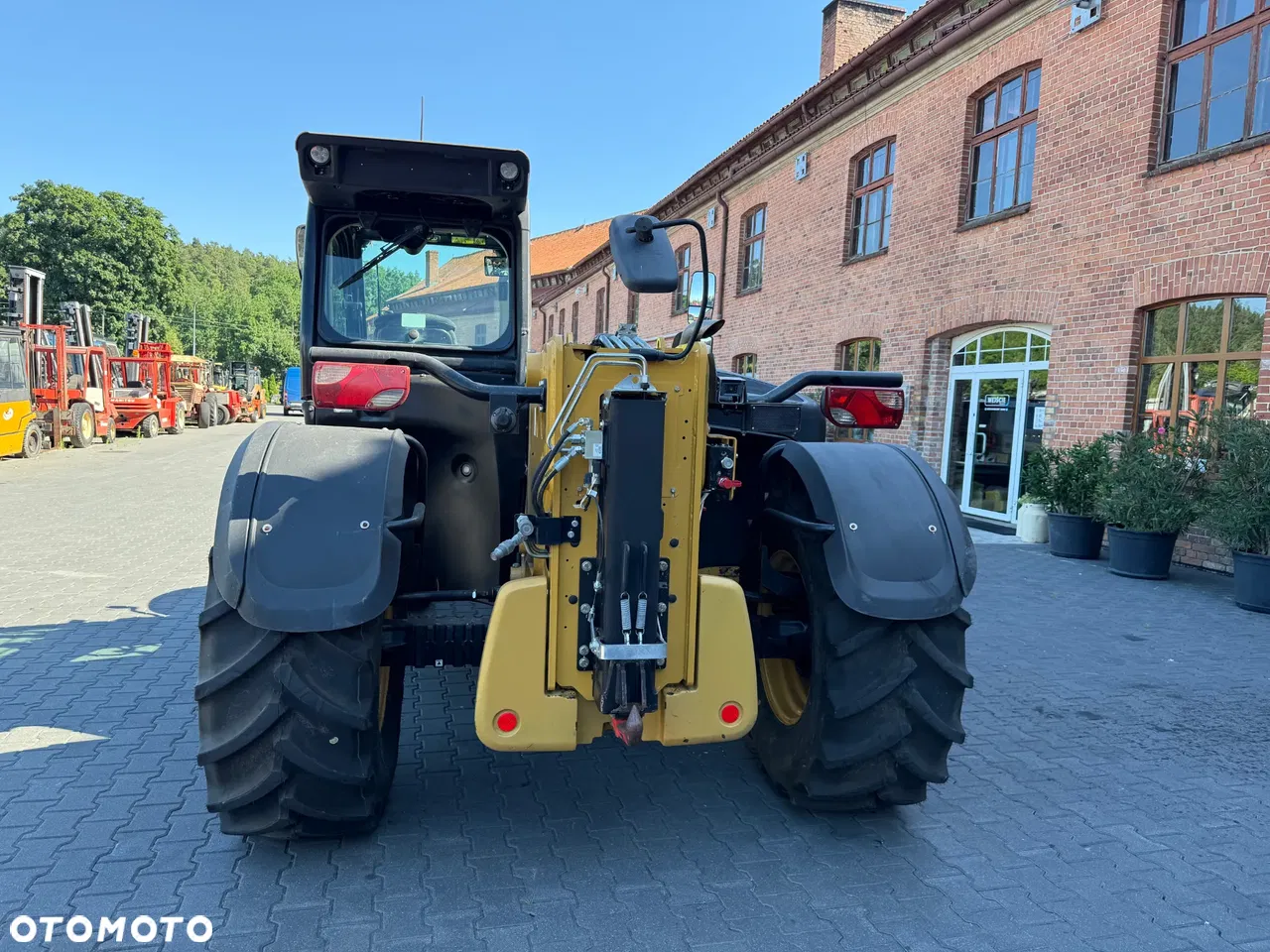 2018 Caterpillar TH 408 D, 4 960 mth, dovoz Skladom v EÚ — foto 4 z 24
