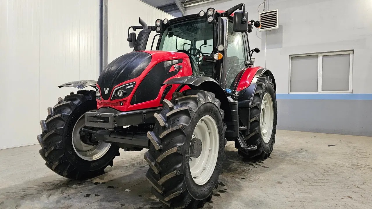 2017 Valtra, 5 500 mth, dovoz Skladom v EÚ — foto 12 z 15