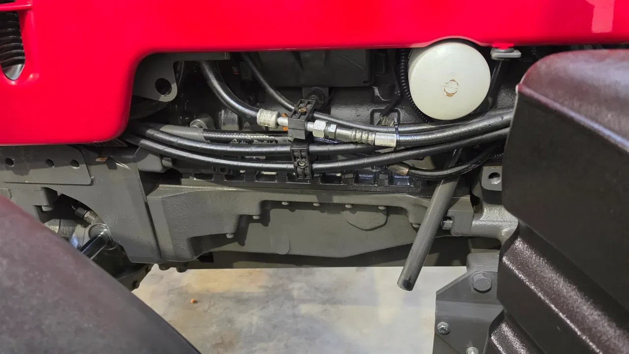 2013 Valtra, 7 500 mth, dovoz Skladom v EÚ — foto 9 z 14