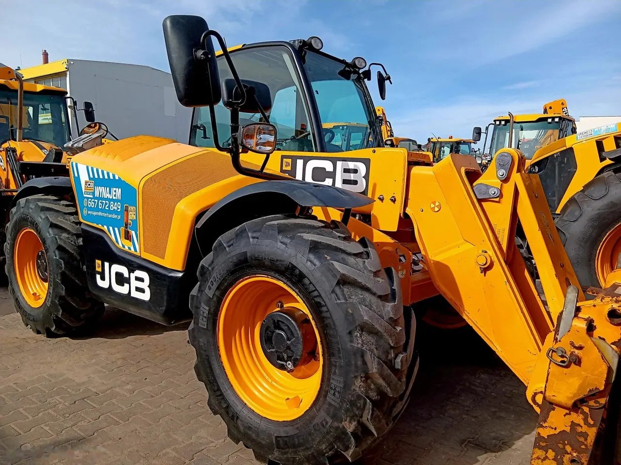 2022 JCB 531-70, 1 586 mth, dovoz Skladom v EÚ — foto 8 z 16