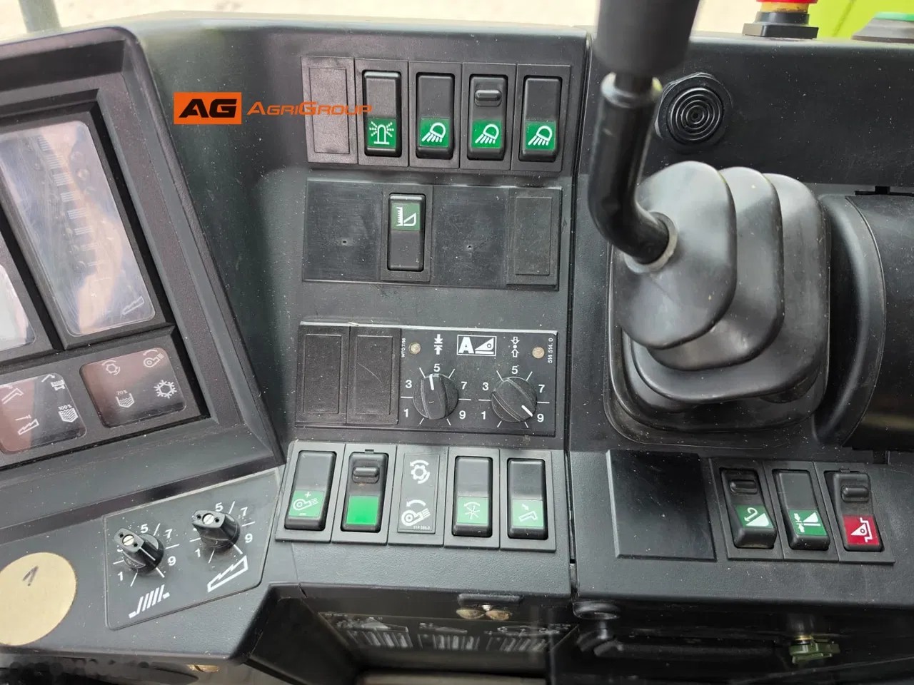 1999 Claas Dominator 98 VX, 3 252 mth, dovoz Skladom v EÚ — foto 15 z 21
