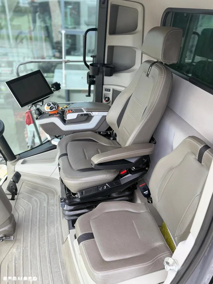 2023 Claas LEXION 6800 CEMOS AUTOMATIC, 903 mth, dovoz Skladom v EÚ — foto 6 z 11