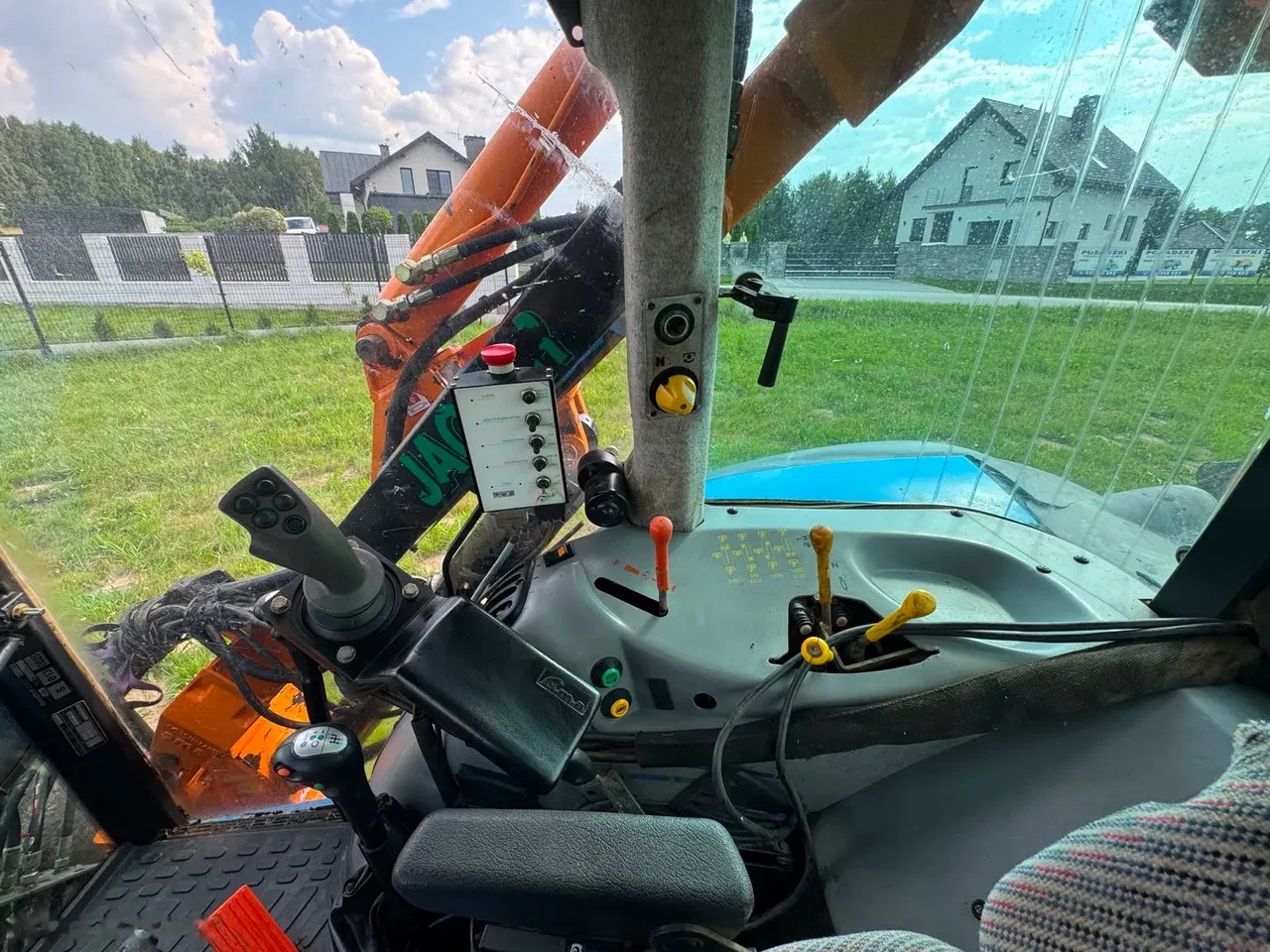 2002 Landini MYTHOS 100, 6 244 mth, dovoz Skladom v EÚ — foto 7 z 14