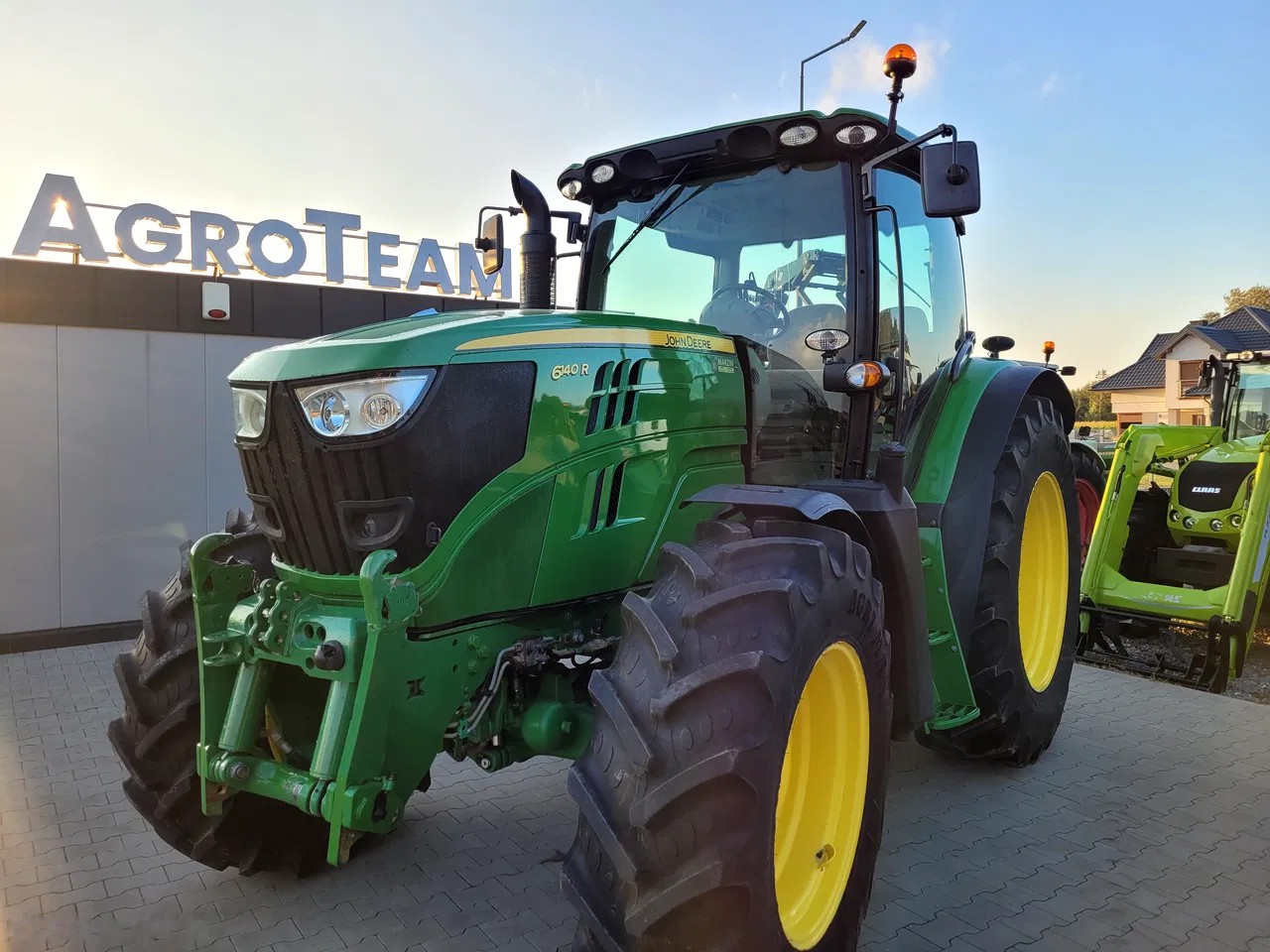 2014 John Deere 6140 R PowerQuad, dovoz Skladom v EÚ — foto 1 | AMECAR 2014 John Deere 6140 R PowerQuad, dovoz Skladom v EÚ — foto 1
