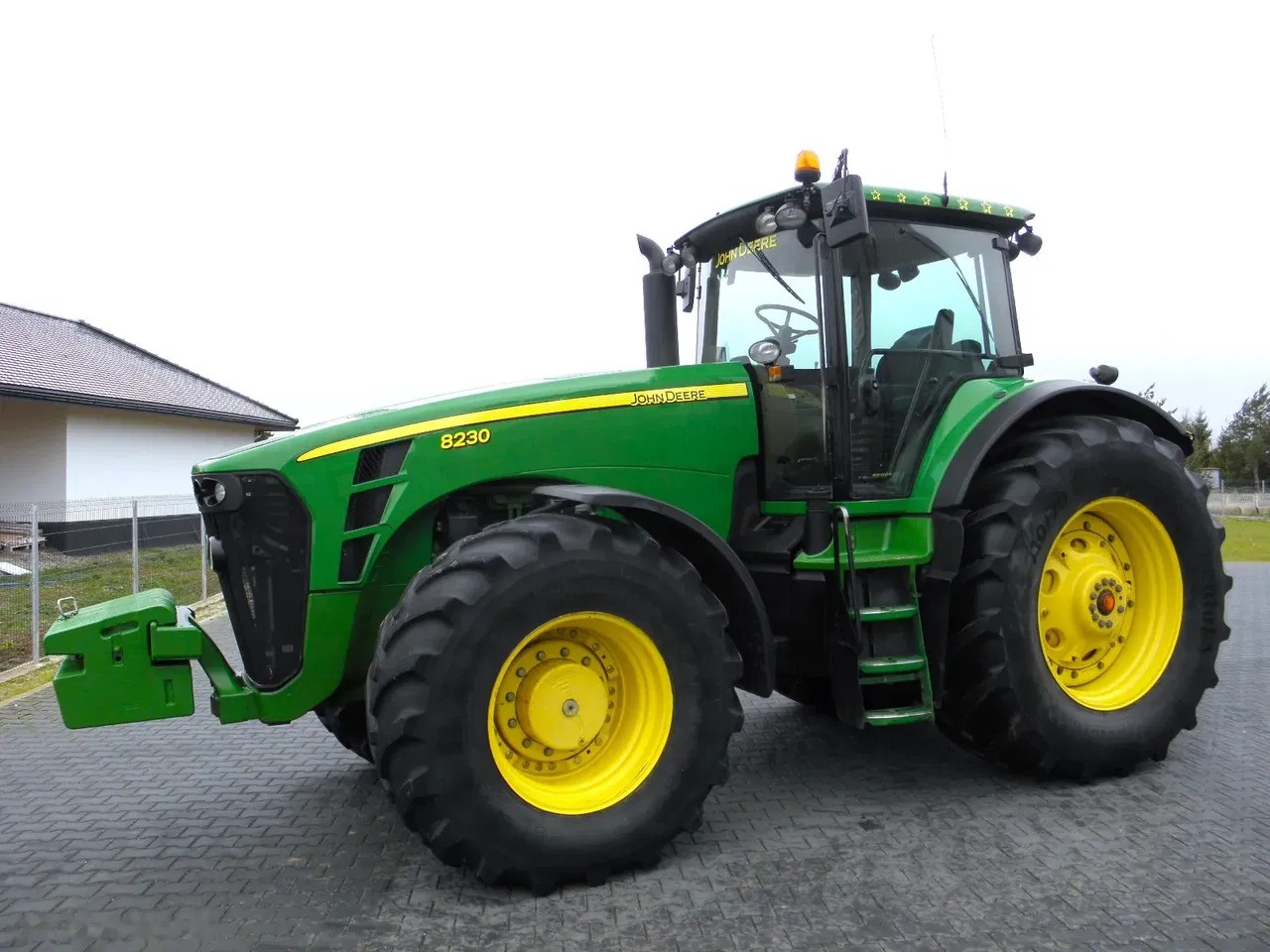 2009 John Deere 8230, 10 800 mth, dovoz Skladom v EÚ — foto 7 z 13