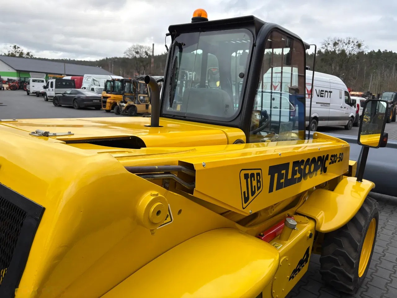 1999 JCB 520-50, 3 223 mth, dovoz Skladom v EÚ — foto 16 z 24
