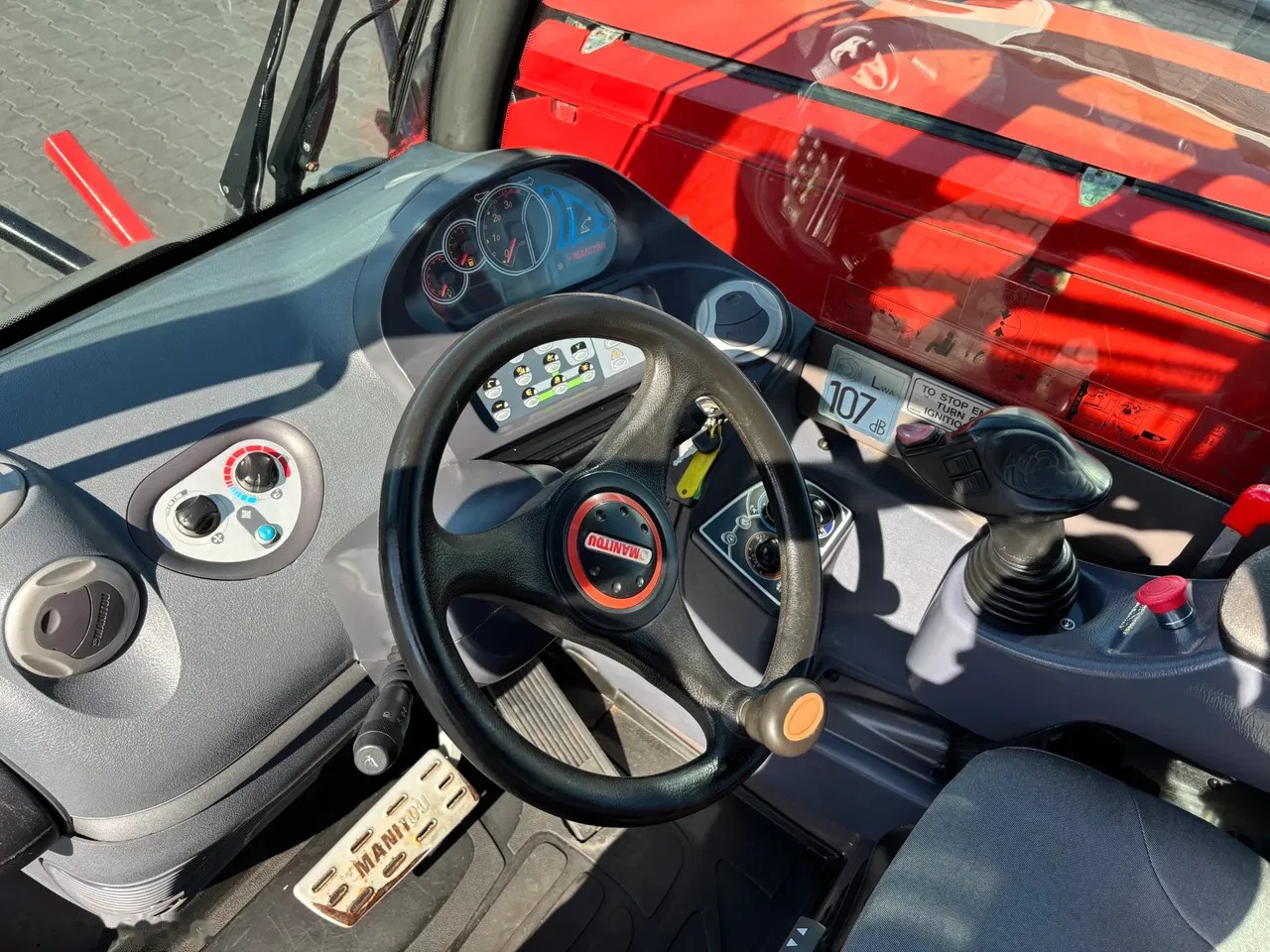 2013 Manitou MLT, 5 928 mth, dovoz Skladom v EÚ — foto 12 z 23