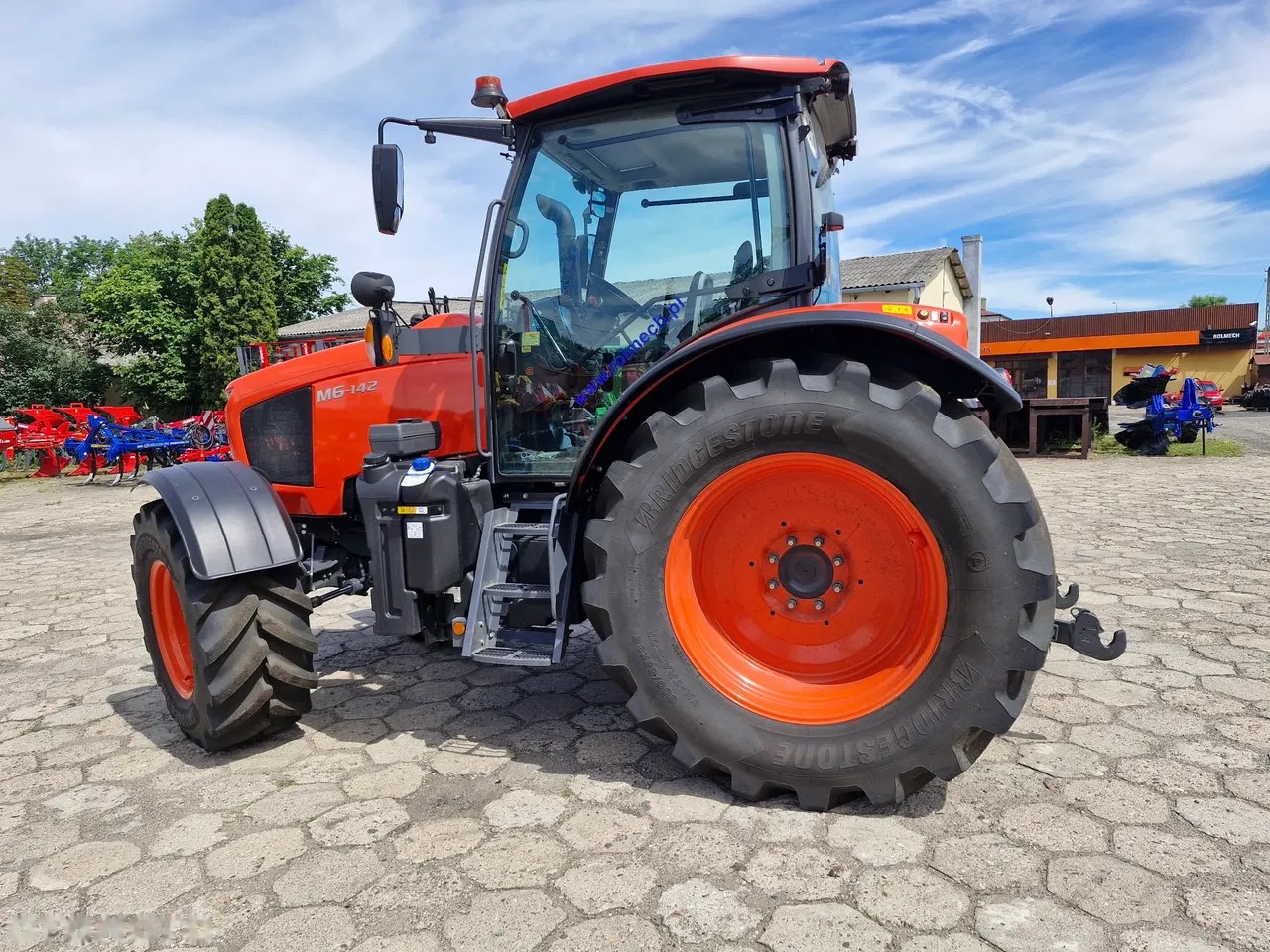 2023 Kubota M6142, 30 mth, dovoz Skladom v EÚ — foto 3 z 6