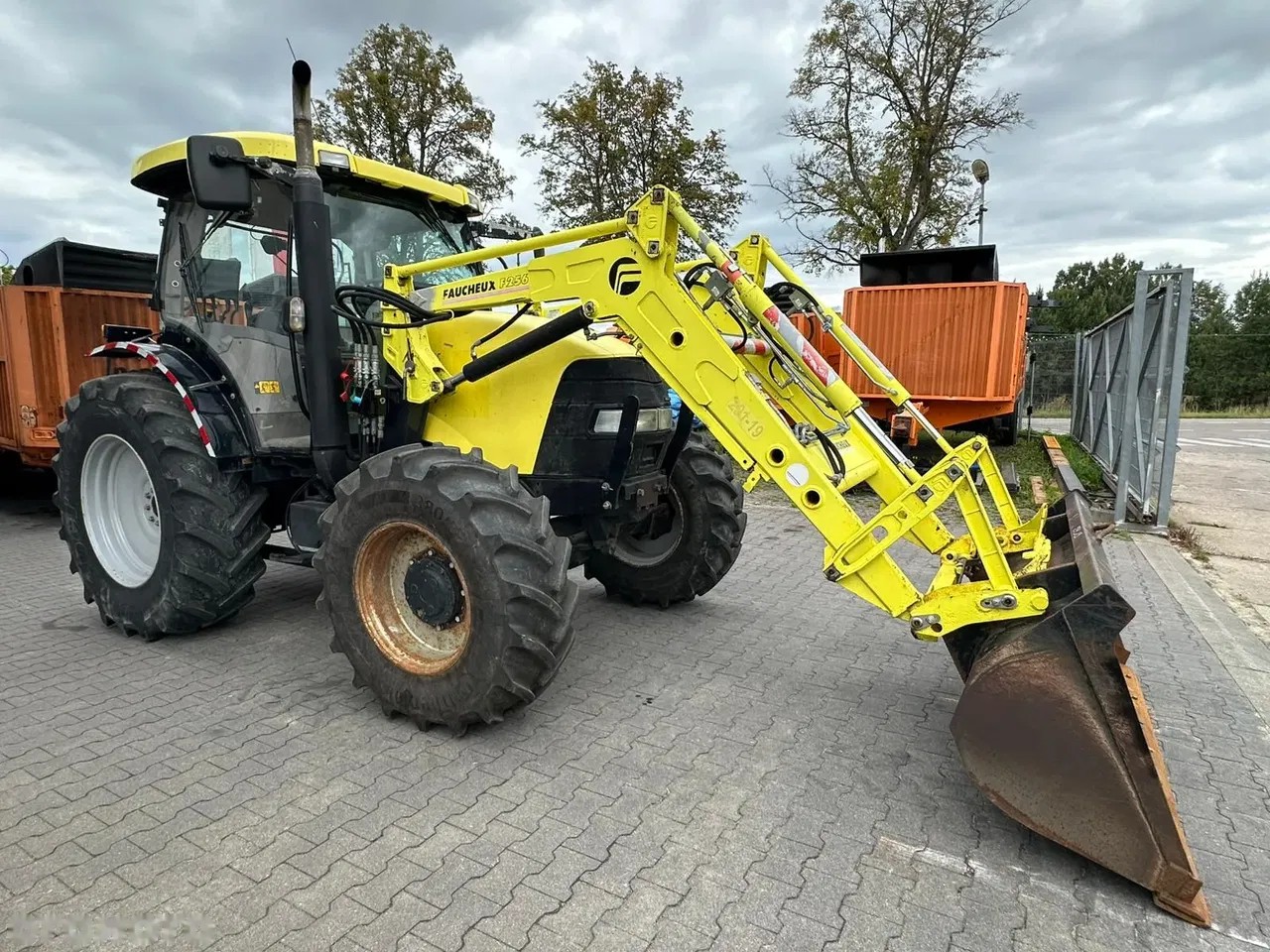 2005 Case Ih Maxxum MX100, 8 806 mth, dovoz Skladom v EÚ — foto 3 z 24