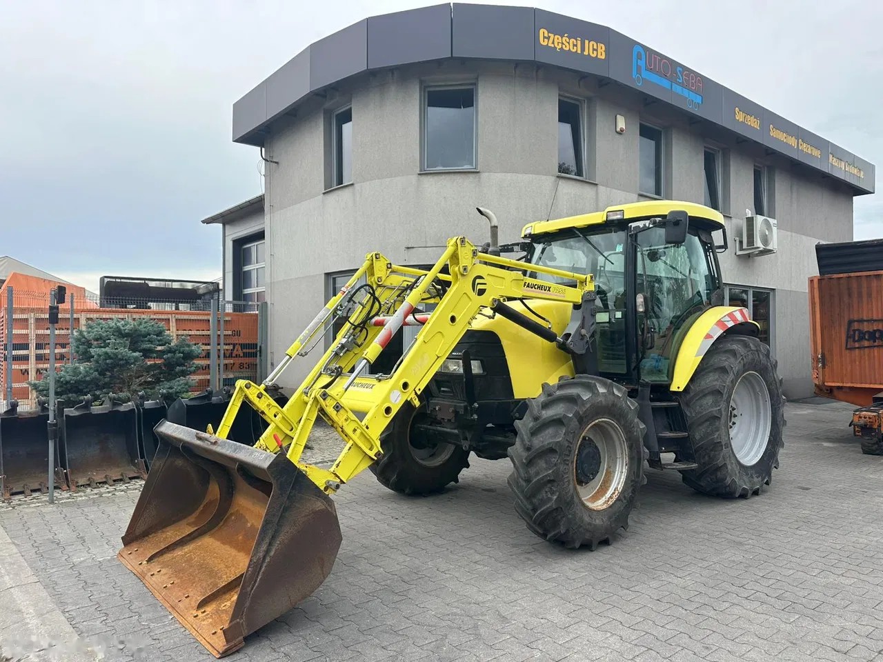 2005 Case Ih Maxxum MX100, 8 806 mth, dovoz Skladom v EÚ — foto 4 z 24