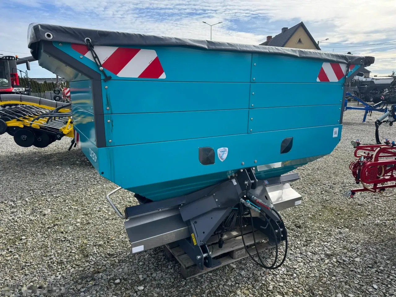 2024 Sulky DX, dovoz Skladom v EÚ — foto 1 z 4 2024 Sulky DX, dovoz Skladom v EÚ — foto 1 z 4