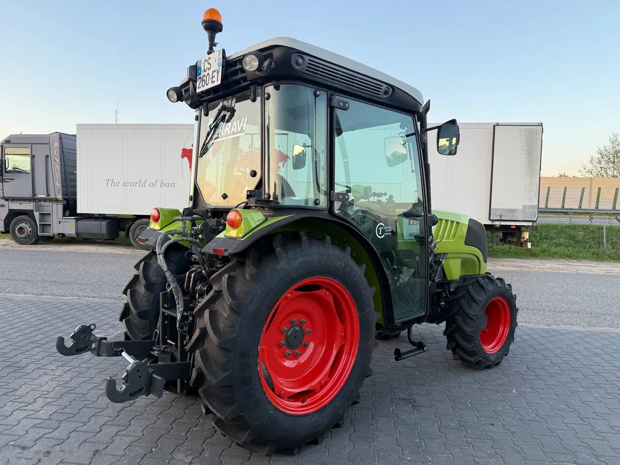 2014 Claas NEXOS, 3 647 mth, dovoz Skladom v EÚ — foto 6 z 11