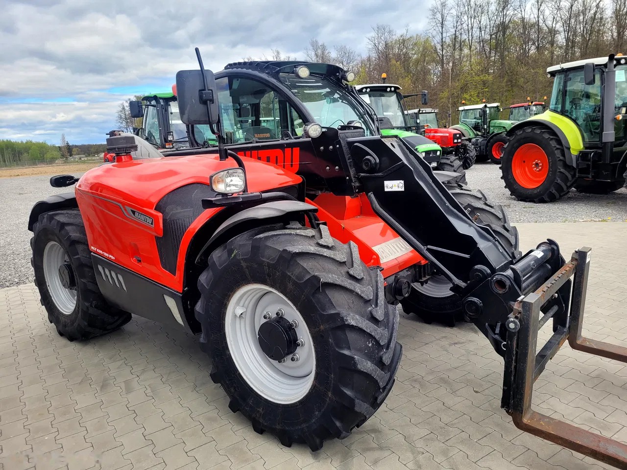 2017 Manitou MLT 635-130 PS+ PREMIUM, dovoz Skladom v EÚ — foto 7 z 24