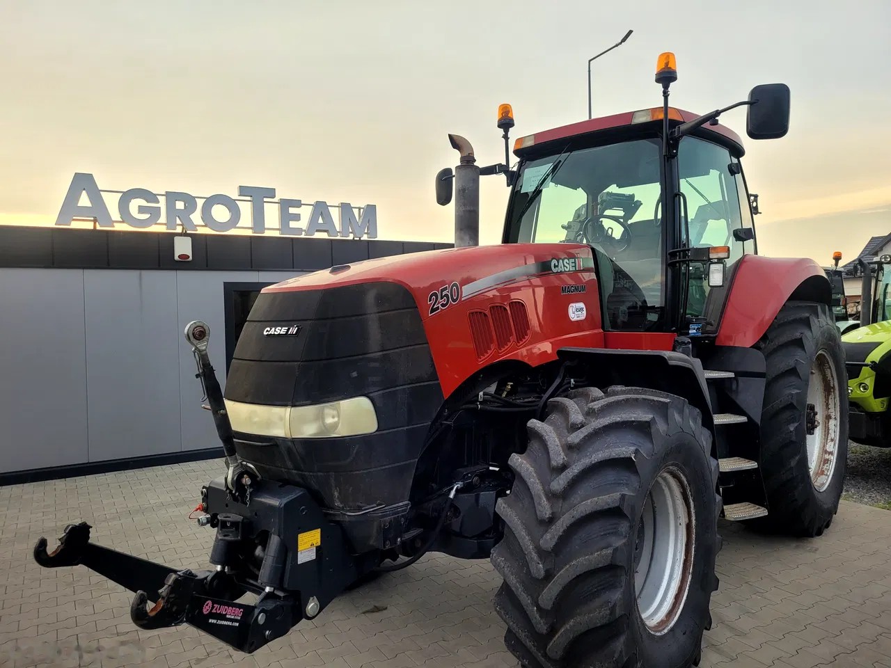 2009 Case Ih MAGNUM 250, 5 688 mth, dovoz Skladom v EÚ — foto 1