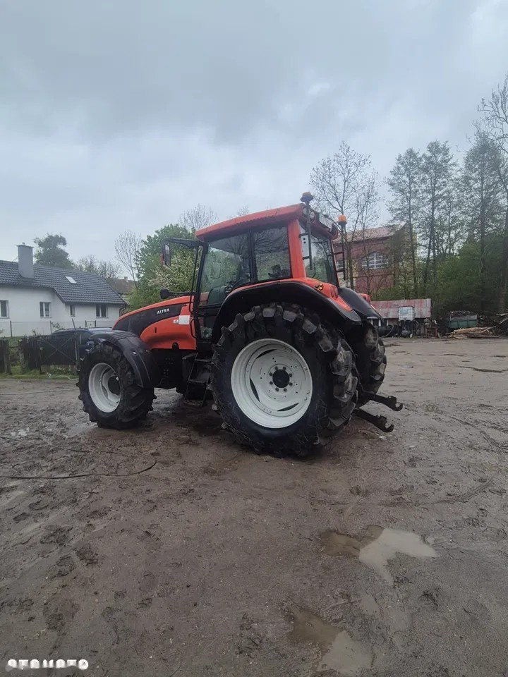2003 Valtra T160, 10 600 mth, dovoz Skladom v EÚ — foto 2 z 7