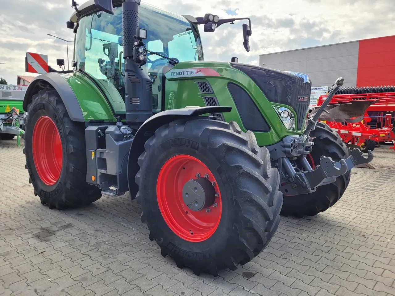 2020 Fendt 716 Power Plus GPS, 2 089 mth, dovoz Skladom v EÚ — foto 2 z 17