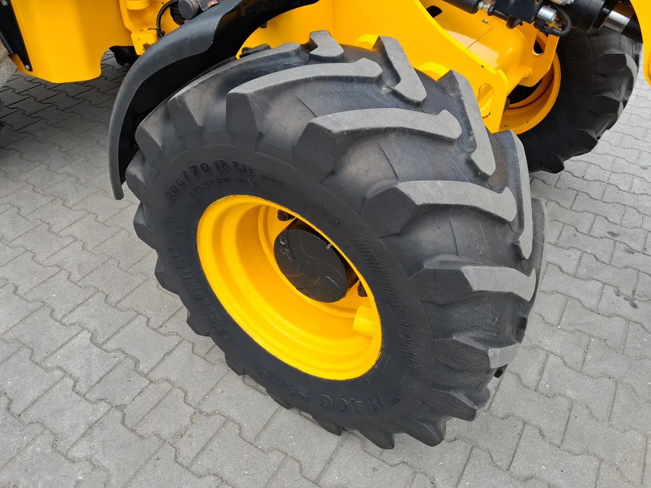 2019 JCB TM 180, 3 640 mth, dovoz Skladom v EÚ — foto 7 z 13