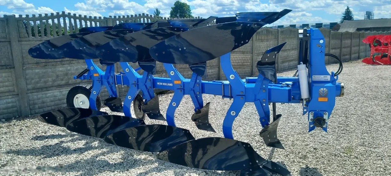 2023 New Holland Pług obracalny model PLS4, dovoz Skladom v EÚ — foto 1 | AMECAR 2023 New Holland Pług obracalny model PLS4, dovoz Skladom v EÚ — foto 1