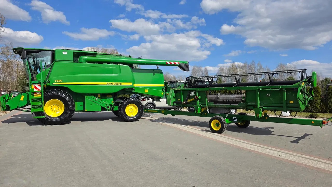 2012 John Deere T550, 1 460 mth, dovoz Skladom v EÚ — foto 9 z 24