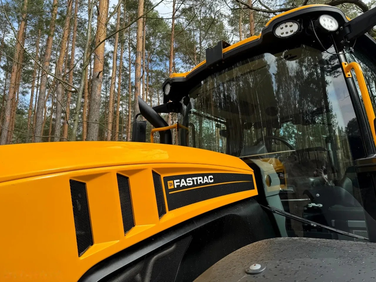 2022 JCB FASTRAC, dovoz Skladom v EÚ — foto 7 z 24