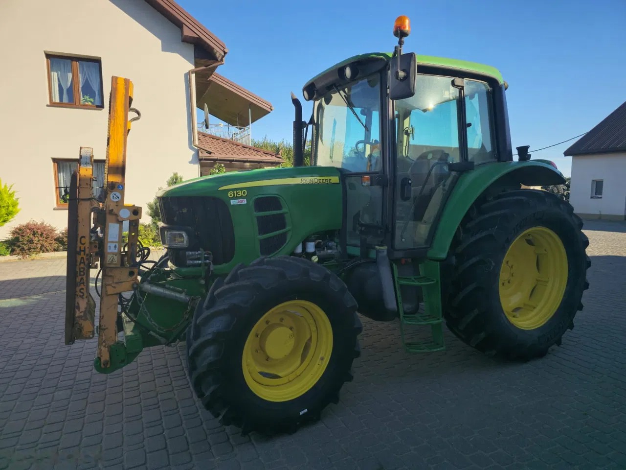 2009 John Deere 6130, 8 200 mth, dovoz Skladom v EÚ — foto 5 z 6