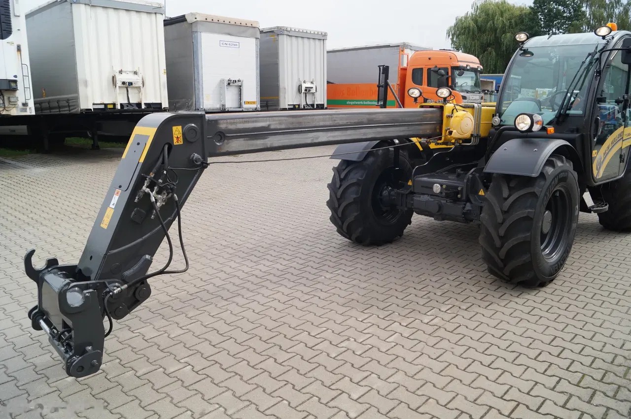 2021 New Holland TH, 4 606 mth, dovoz Skladom v EÚ — foto 11 z 24