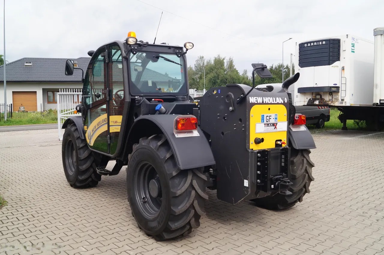 2021 New Holland TH, 4 606 mth, dovoz Skladom v EÚ — foto 6 z 24