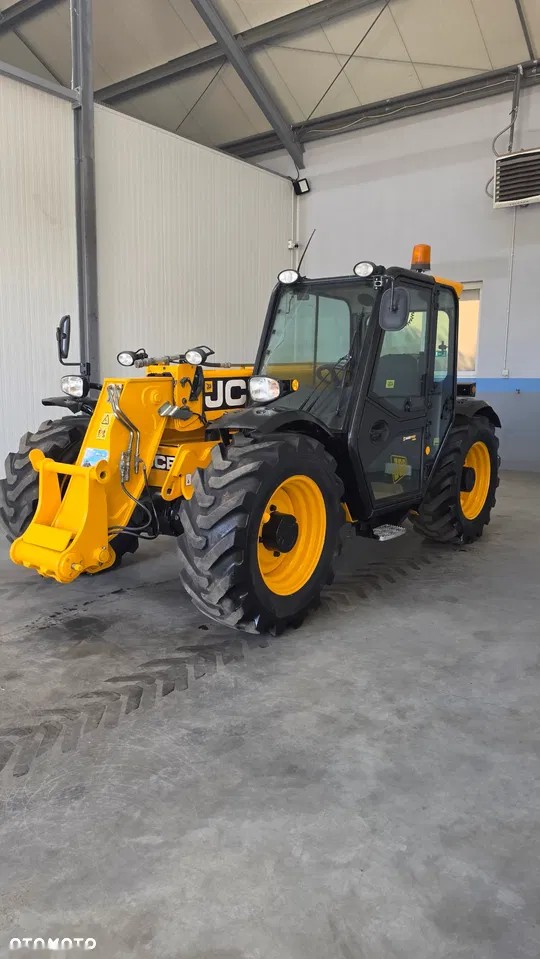 2013 JCB 527-58, 7 700 mth, dovoz Skladom v EÚ — foto 2 z 18